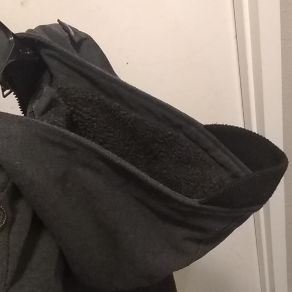 Boys jacket❤️ - Picture 5 of 5